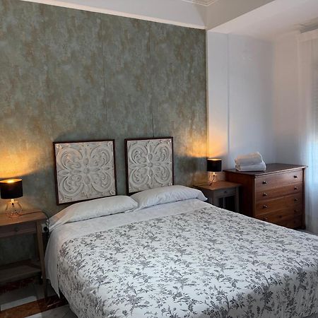 Apartamentos Avenida Seville Ngoại thất bức ảnh