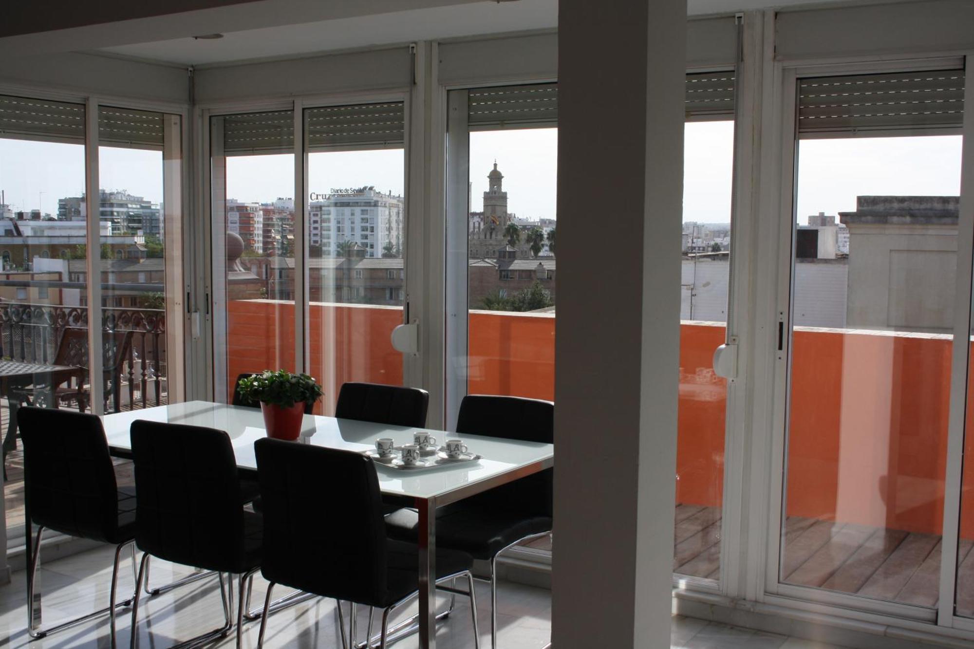 Apartamentos Avenida Seville Ngoại thất bức ảnh